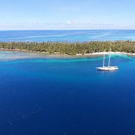 Hotel en barco Luxury Yacht